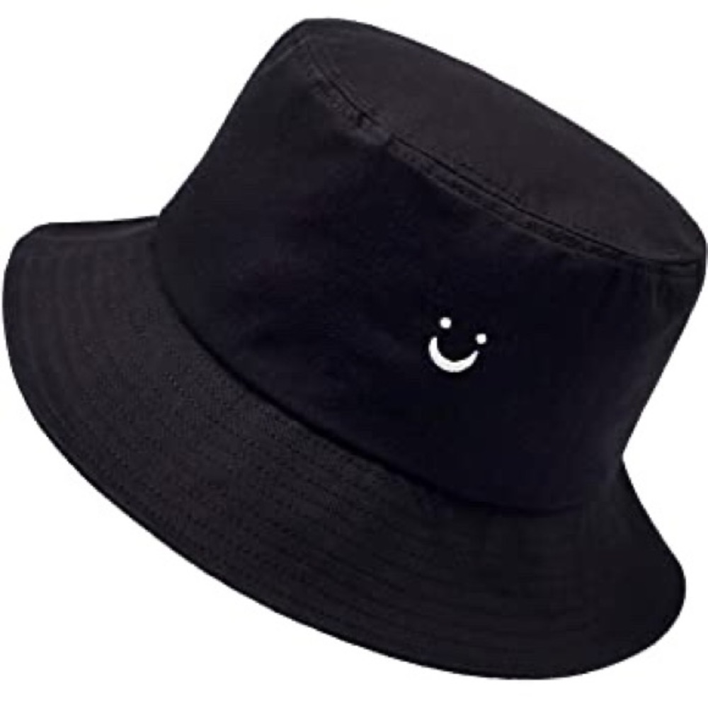 smile face bucket hat